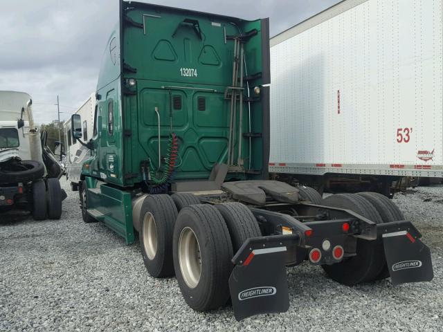 3AKJGLBG8DSBS6820 - 2013 FREIGHTLINER CASCADIA 1 GREEN photo 3