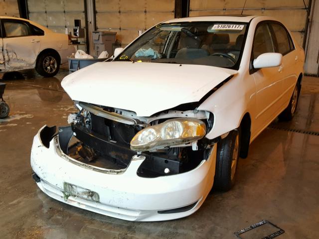 1NXBR38E94Z270175 - 2004 TOYOTA COROLLA CE WHITE photo 2