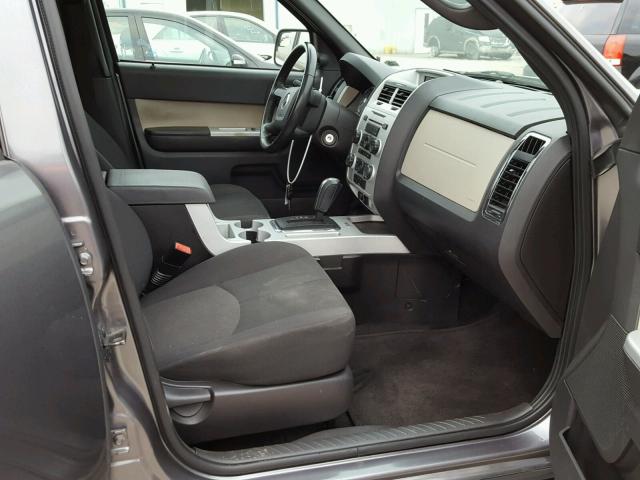 4M2CN9B74AKJ29338 - 2010 MERCURY MARINER GRAY photo 5