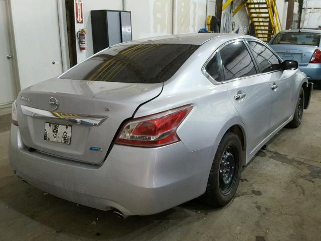 1N4AL3AP1DN516911 - 2013 NISSAN ALTIMA 2.5 SILVER photo 4