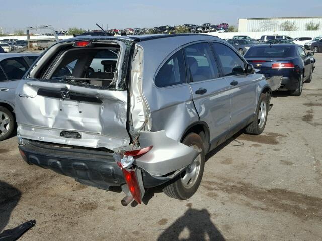 3CZRE38319G701688 - 2009 HONDA CR-V LX SILVER photo 4