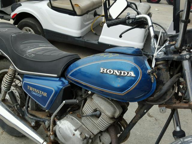 JH2MC0102BM109568 - 1981 HONDA CM200 BLUE photo 5