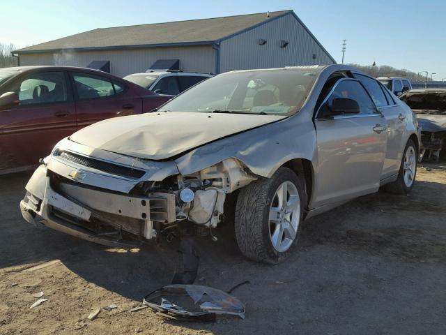 1G1ZB5EB5AF217852 - 2010 CHEVROLET MALIBU LS SILVER photo 2