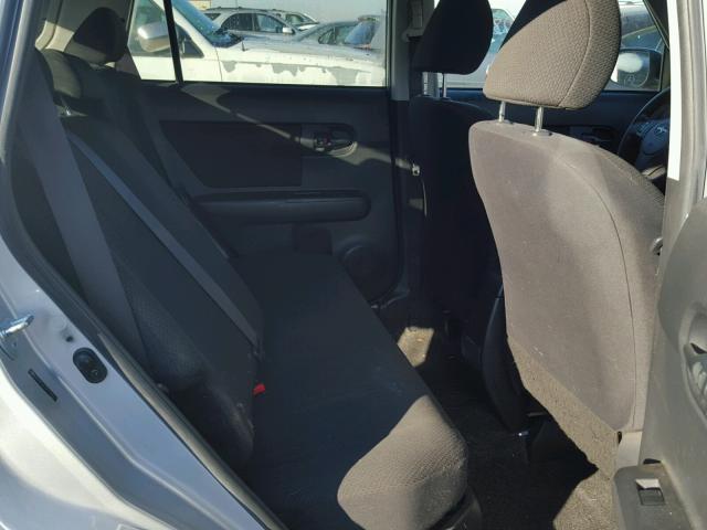 JTLKE50E281008419 - 2008 TOYOTA SCION XB 银色 照片 6