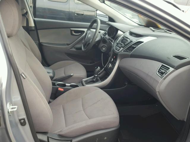 5NPDH4AE9GH714928 - 2016 HYUNDAI ELANTRA SE GRAY photo 5