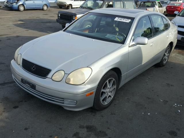 JT8BD68S7Y0100581 - 2000 LEXUS GS 300 GRAY photo 2