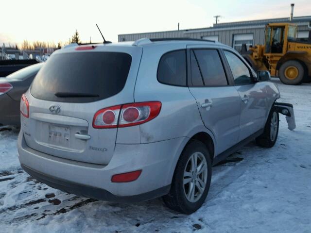 5XYZG3AB5BG035974 - 2011 HYUNDAI SANTA FE G SILVER photo 4