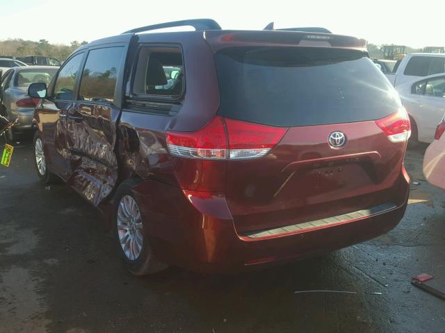 5TDYK3DC7DS347279 - 2013 TOYOTA SIENNA XLE MAROON photo 3