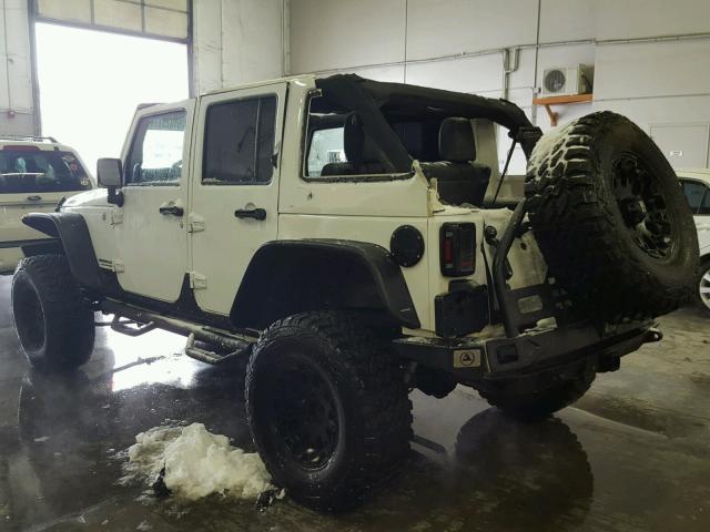 1C4HJWFG8EL262006 - 2014 JEEP WRANGLER U WHITE photo 3