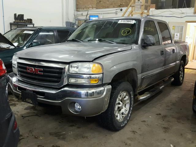 2GTEK13Z171151475 - 2007 GMC NEW SIERRA GRAY photo 2