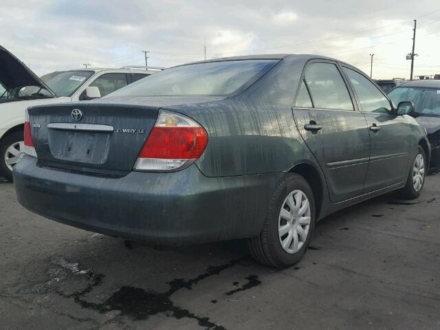 4T1BE32K55U075931 - 2005 TOYOTA CAMRY LE GREEN photo 4
