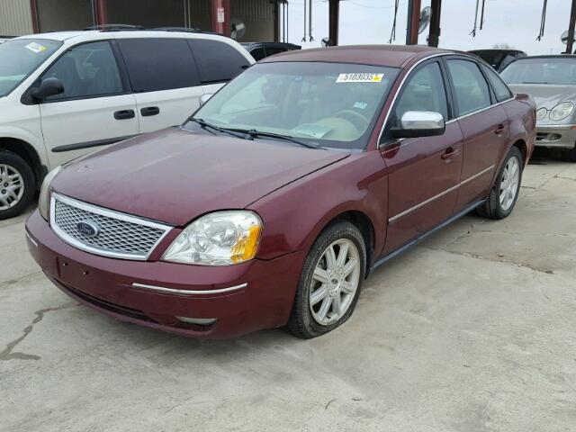 1FAFP25155G136440 - 2005 FORD FIVE HUNDR MAROON photo 2