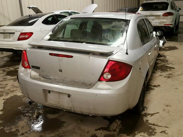 1G1AJ55FX77205136 - 2007 CHEVROLET COBALT LS SILVER photo 4