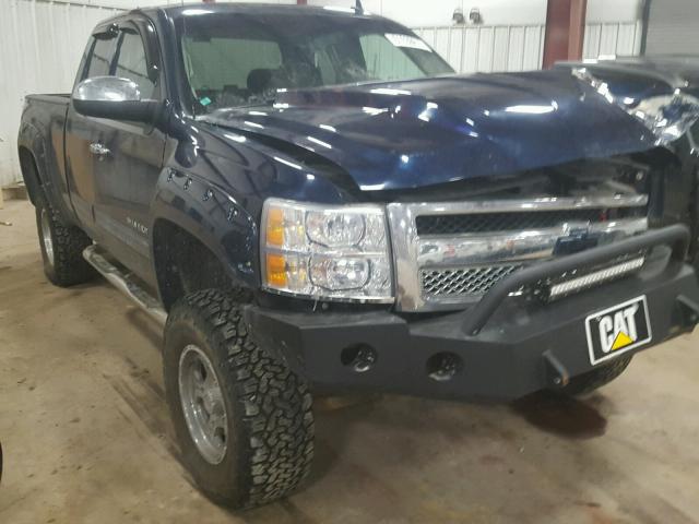 1GCSKSE33AZ110491 - 2010 CHEVROLET SILVERADO BLUE photo 1