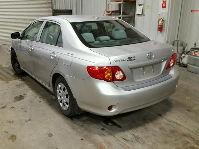 1NXBU4EE9AZ260461 - 2010 TOYOTA COROLLA BA SILVER photo 3