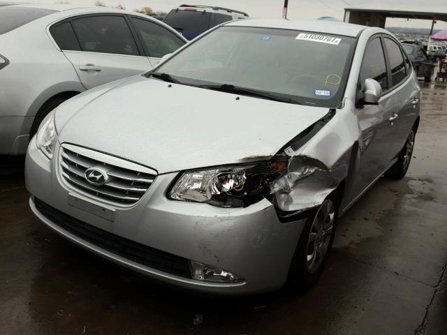 KMHDU4AD0AU144653 - 2010 HYUNDAI ELANTRA BL SILVER photo 2