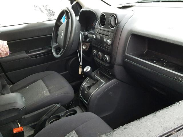 1J4NT4FB5AD628668 - 2010 JEEP COMPASS SP 绿色 照片 5