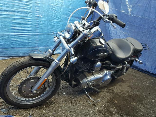 1HD1GV438BC309796 - 2011 HARLEY-DAVIDSON FXDC BLACK photo 2