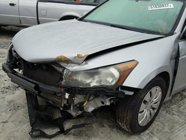 1HGCP26339A011475 - 2009 HONDA ACCORD LX SILVER photo 9