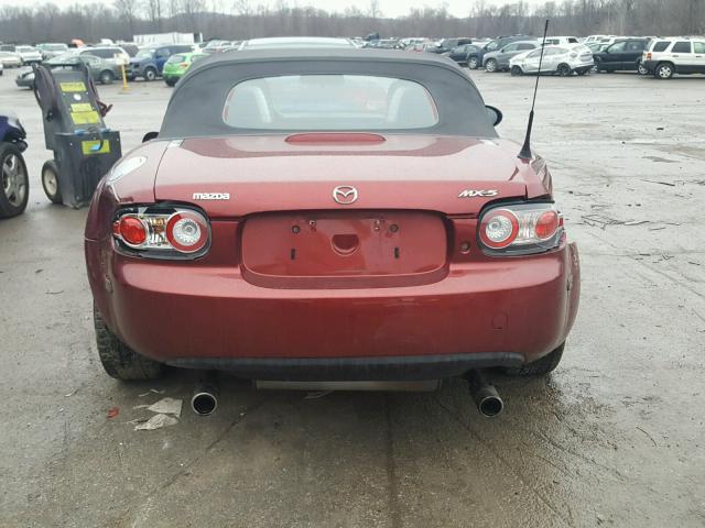 JM1NC25F660111764 - 2006 MAZDA MX-5 MIATA BURGUNDY photo 6