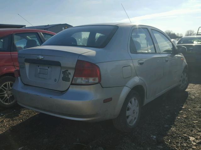 KL1TJ52654B264910 - 2004 CHEVROLET AVEO LS SILVER photo 4