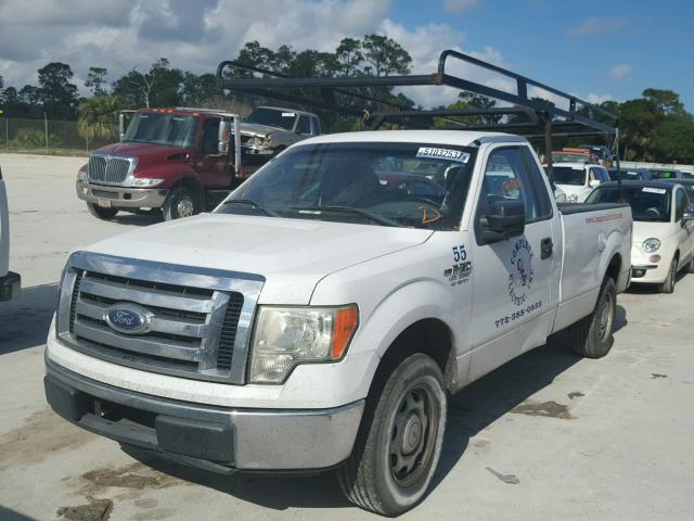 1FTMF1CW1AKB96705 - 2010 FORD F150 WHITE photo 2