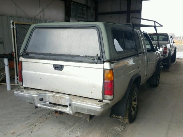 1N6SD11Y8VC388217 - 1997 NISSAN TRUCK XE GRAY photo 4