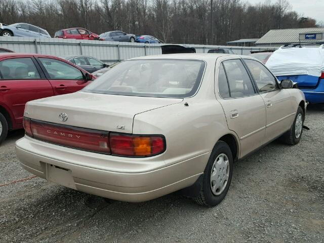 4T1SK12E9PU247467 - 1993 TOYOTA CAMRY LE TAN photo 4