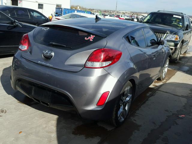 KMHTC6AD0CU023750 - 2012 HYUNDAI VELOSTER B GRAY photo 4