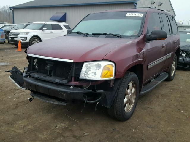 1GKDT13S622372644 - 2002 GMC ENVOY MAROON photo 2