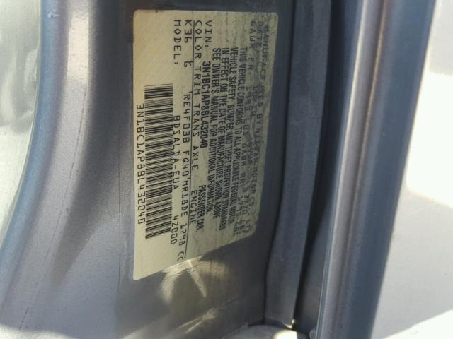 3N1BC1AP8BL432040 - 2011 NISSAN VERSA S GRAY photo 10