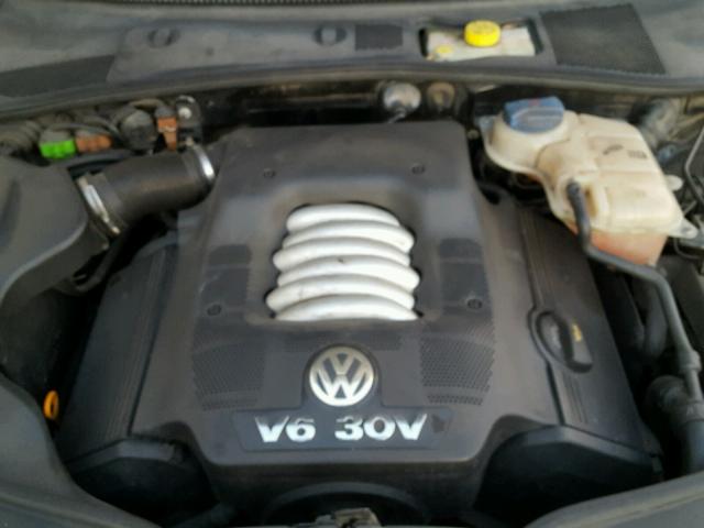 WVWRH63B74P209295 - 2004 VOLKSWAGEN PASSAT GLX BLACK photo 7