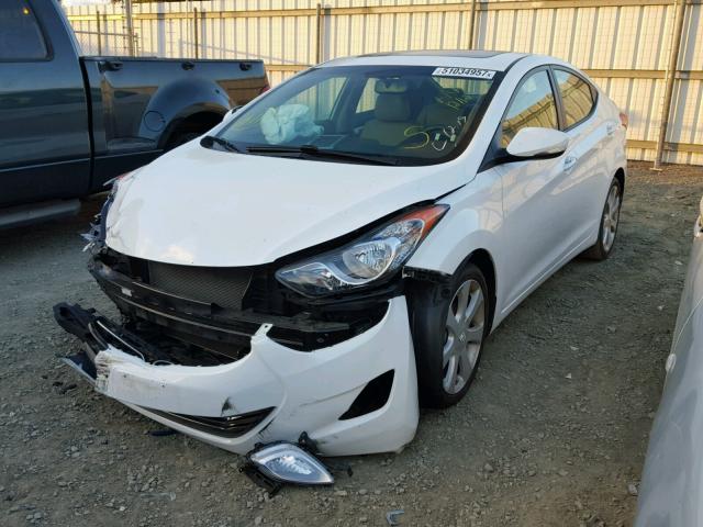 5NPDH4AE2DH227890 - 2013 HYUNDAI ELANTRA GL WHITE photo 2