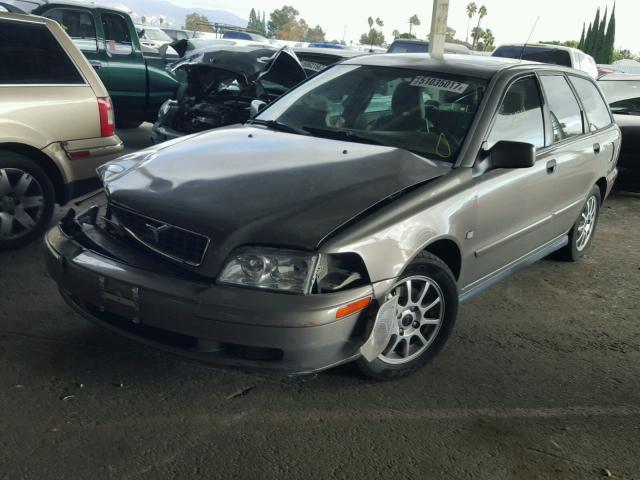 YV1VW27524F039591 - 2004 VOLVO V40 1.9T SILVER photo 2