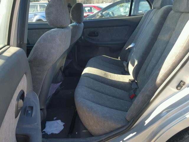 KMHDN45D72U449561 - 2002 HYUNDAI ELANTRA GL SILVER photo 6