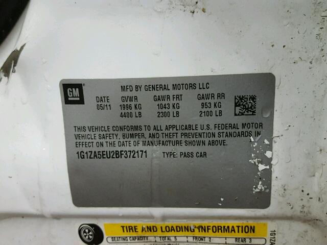 1G1ZA5EU2BF372171 - 2011 CHEVROLET MALIBU LS WHITE photo 10