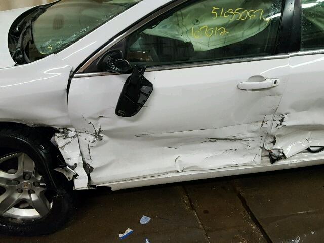 1G1ZA5EU2BF372171 - 2011 CHEVROLET MALIBU LS WHITE photo 9
