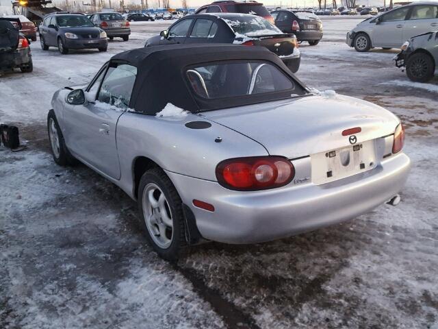 JM1NB353730313684 - 2003 MAZDA MX-5 MIATA SILVER photo 3