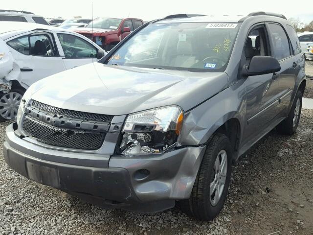 2CNDL13FX56116556 - 2005 CHEVROLET EQUINOX LS GRAY photo 2