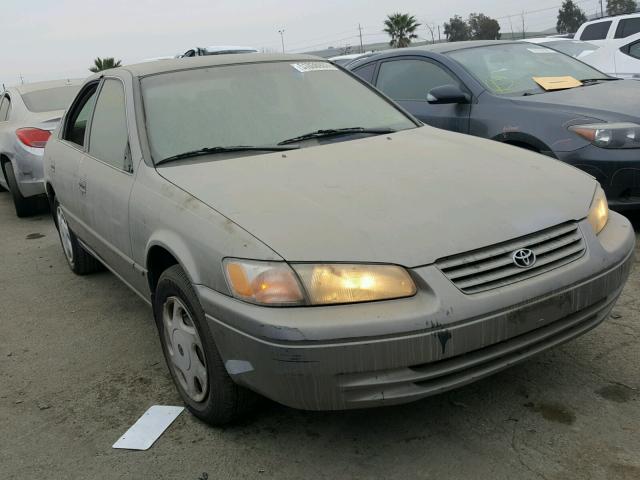 4T1BF22K7VU002079 - 1997 TOYOTA CAMRY CE GRAY photo 1