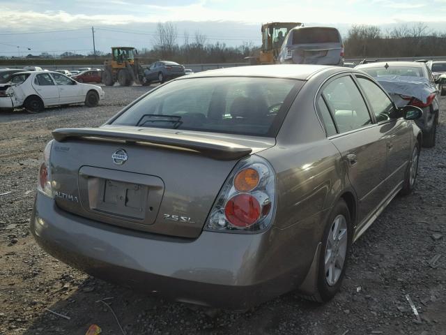 1N4AL11D23C124928 - 2003 NISSAN ALTIMA BAS BROWN photo 4