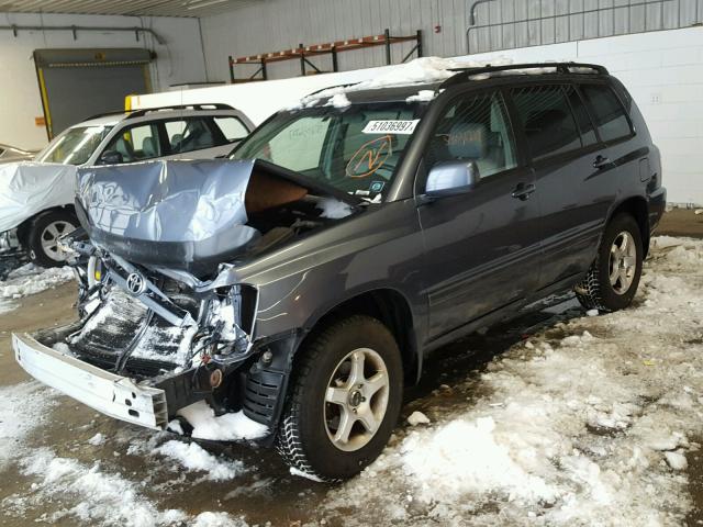 JTEGD21A640087345 - 2004 TOYOTA HIGHLANDER GRAY photo 2