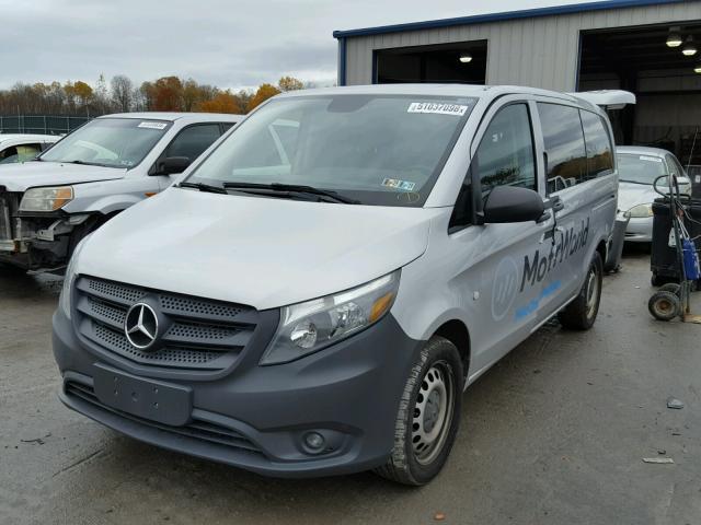 WD4PG2EE9G3102146 - 2016 MERCEDES-BENZ METRIS SILVER photo 2