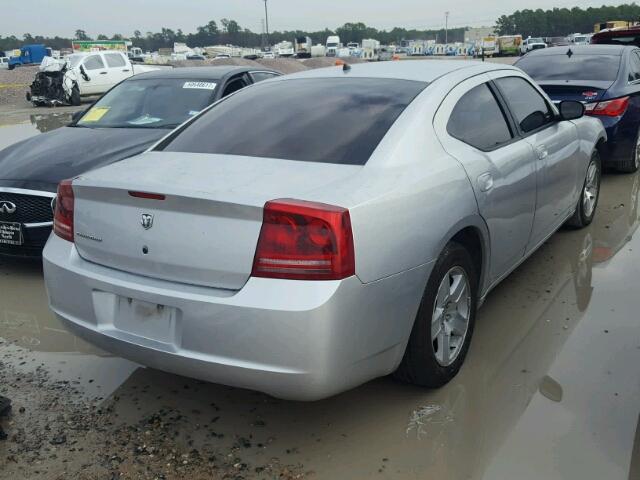 2B3KA43R08H259958 - 2008 DODGE CHARGER GRAY photo 4