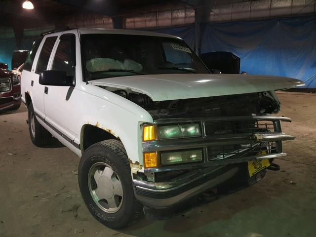 1GNEK13R0XJ314582 - 1999 CHEVROLET TAHOE K150 WHITE photo 1