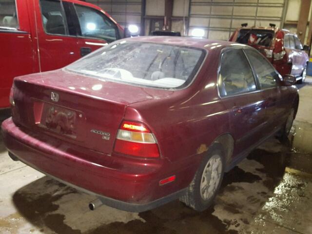 1HGCD5632SA064720 - 1995 HONDA ACCORD LX RED photo 4