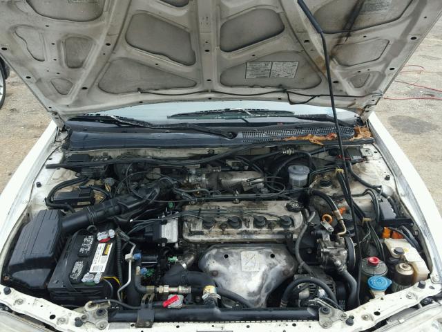 1HGCD5660RA042249 - 1994 HONDA ACCORD EX WHITE photo 7