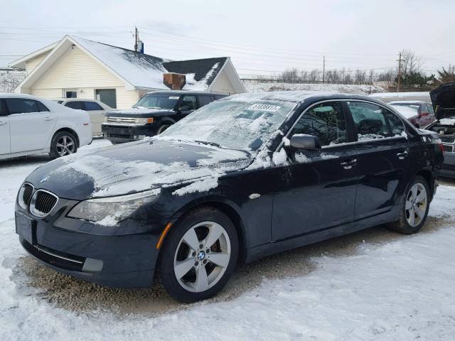 WBANV13508CZ60429 - 2008 BMW 528 XI BLACK photo 2