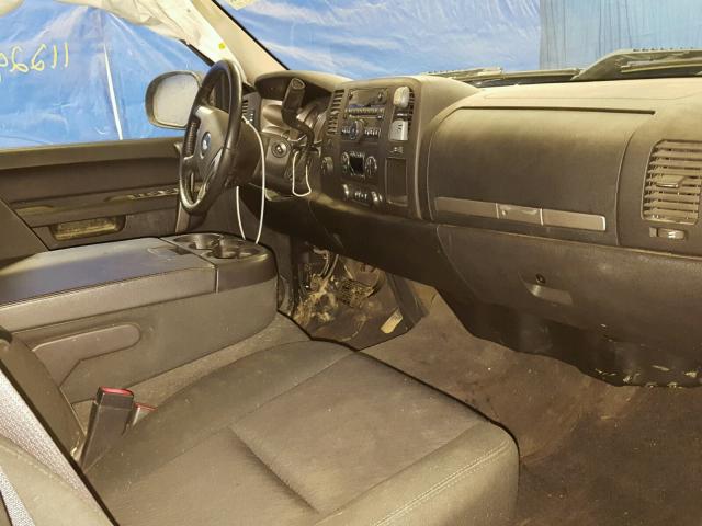 1GCRKSE37BZ260104 - 2011 CHEVROLET SILVERADO BLUE photo 5