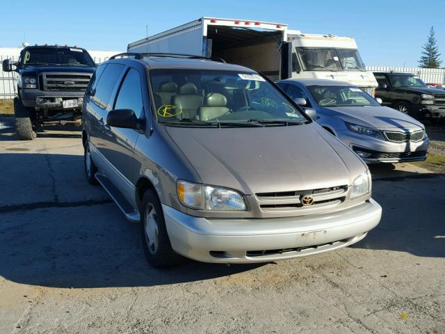 4T3ZF13C9WU009978 - 1998 TOYOTA SIENNA XLE WHITE photo 1